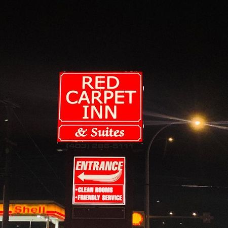 Red Carpet Inn & Suites คาลการี ภายนอก รูปภาพ