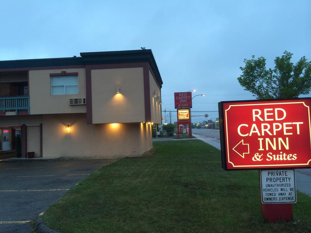 Red Carpet Inn & Suites คาลการี ภายนอก รูปภาพ